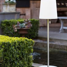  CHECKMATE PARK LED SOLAR GARDEN LAMP