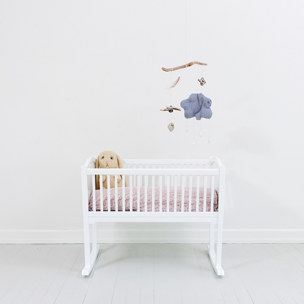 Nursery Rocking Baby Crib/Cradle In White - Nursery Cots &amp; Cradles | C