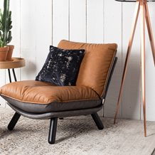 LAZY ACCENT CHAIR in Vintage Brown