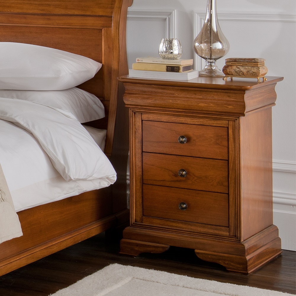 WILLIS & GAMBIER LOUIS PHILIPPE BEDSIDE TABLE with 3 Drawers