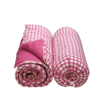 KIDS SLEEPING BAG in Candy Pink by Win Green