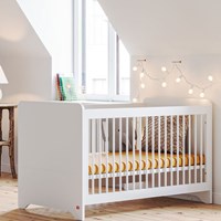 Vox Ova Baby Cot Bed 