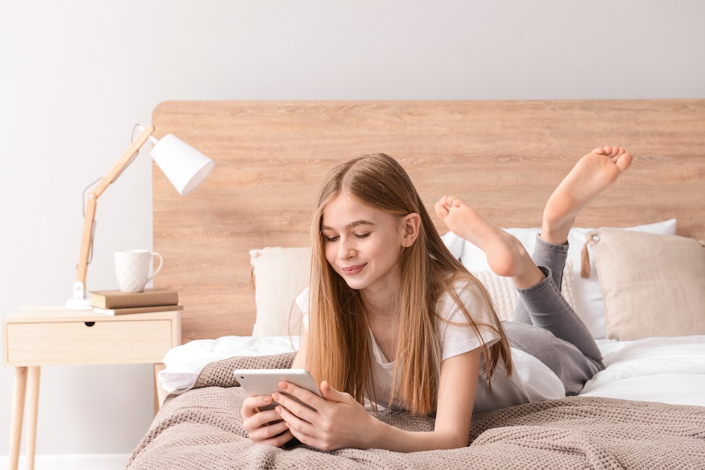 small beds for teens