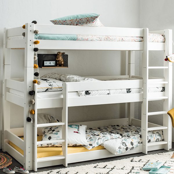 triple bunk bed double bottom