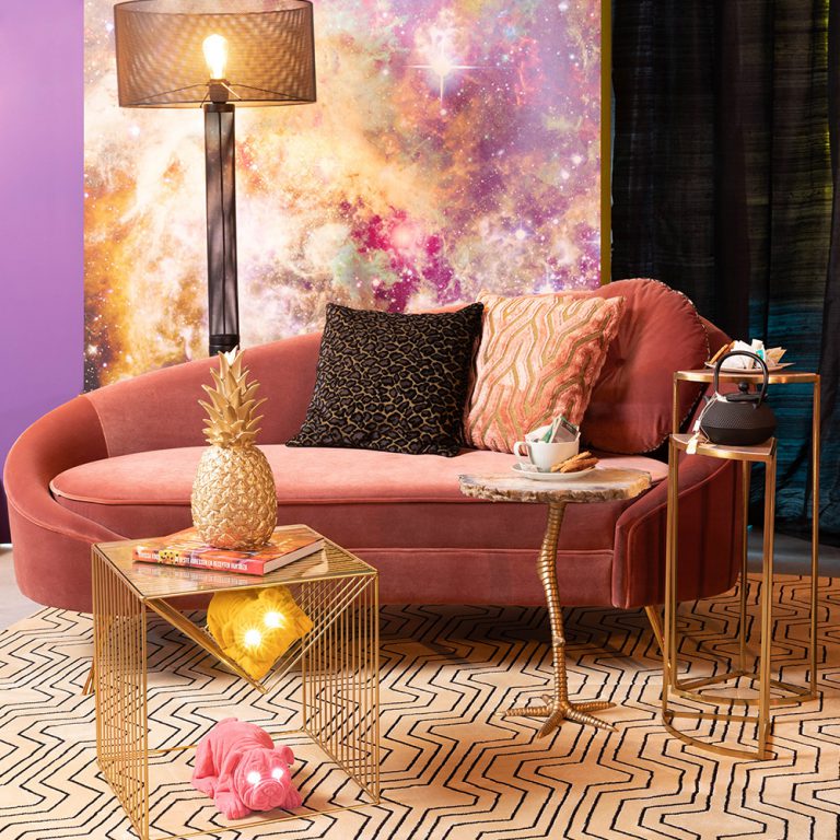 How to Use Maximalism in the Living Room