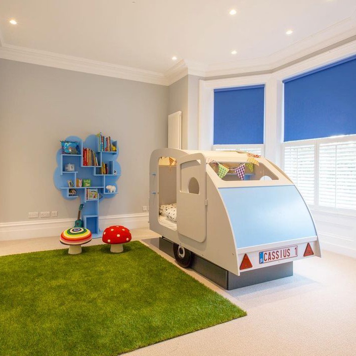 Inspire Wanderlust With a Travel-Themed Kids Bed
