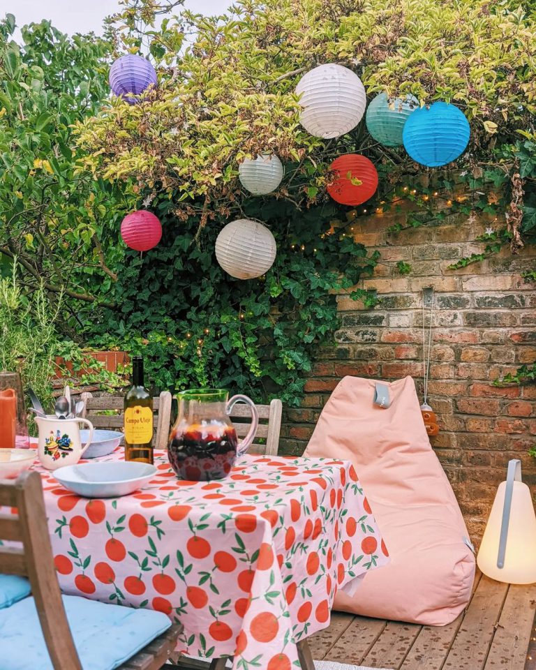 Wave Goodbye to Summer With a Garden Party