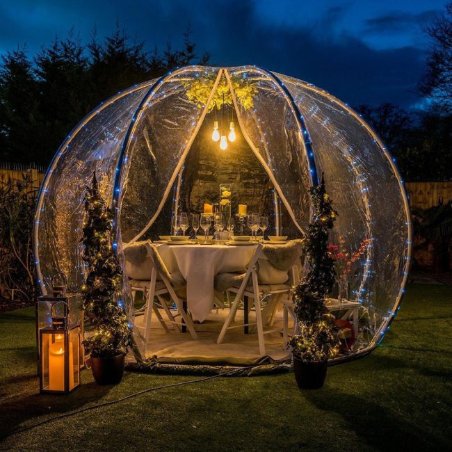Astreaa-Outdoor-Dining-Pod-with-Lighting