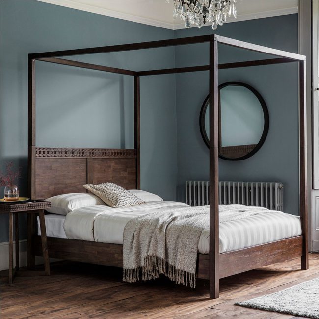 Beatnik-Wooden-Four-Poster-Bed