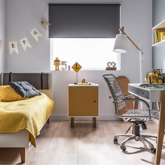 Bedroom-Nightstand-with-1-Door-in-Yellow