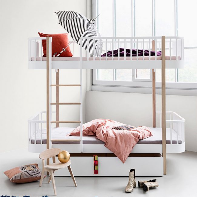 Bunk-Bed-in-White-and-Oak-Oliver-Furniture