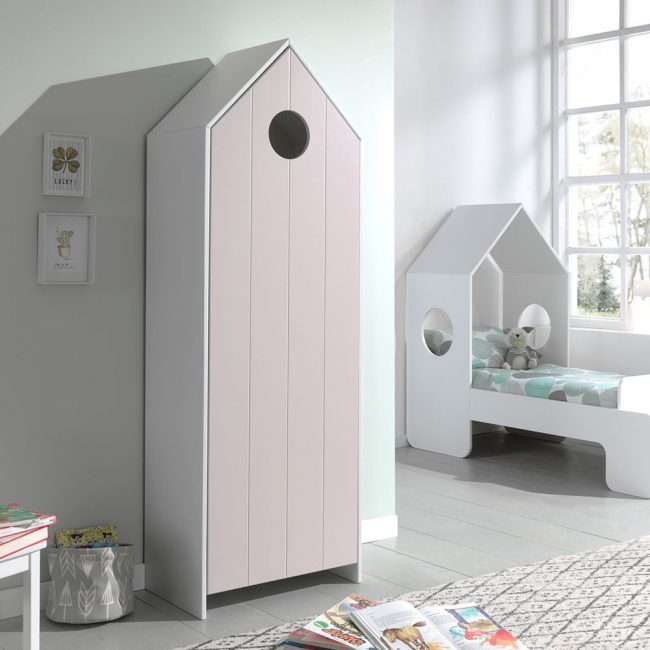 Casami-Beach-House-Wardrobe-with-Pink-Door