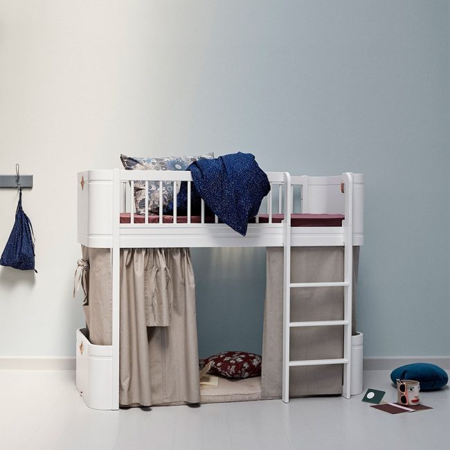 Contemporary-White-Loft-Bed-from-Oliver