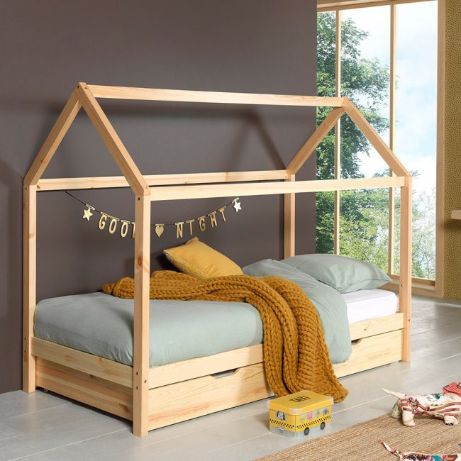 Dallas-House-Bed-in-Natural-with-Trundle-Drawer