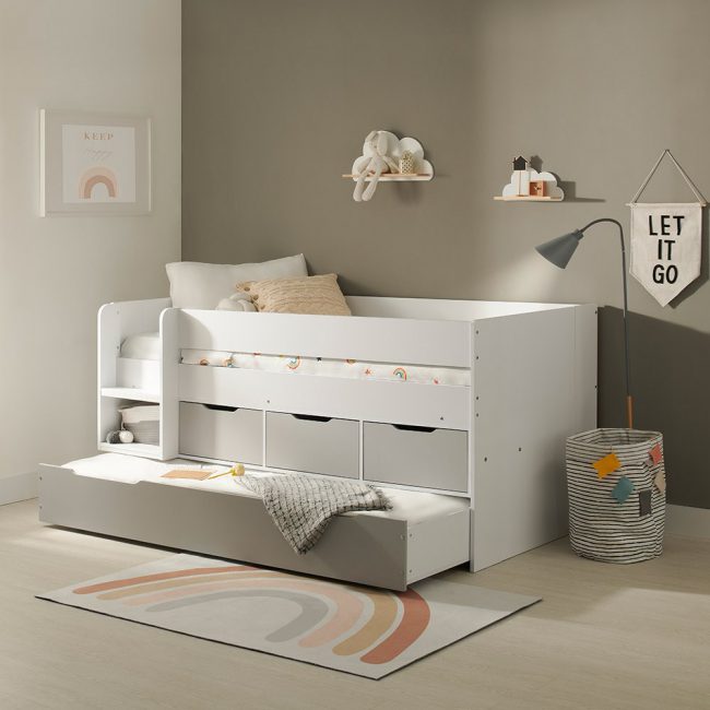 Lars-Kids-Low-Cabin-Bed-with-Pull-Out-Trundle-Bed