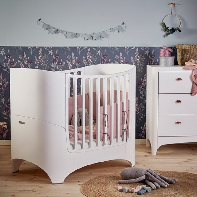 Leander-Classic-Cot-in-White-Finish-with-Matching-Dresser
