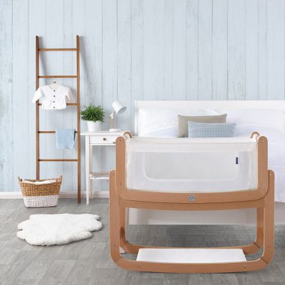 Natural-Snuzpod-Crib-in-Bedroom