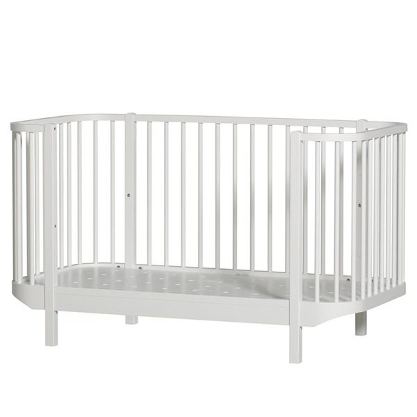 Oliver-Furniture-White-Adjustable-Cot