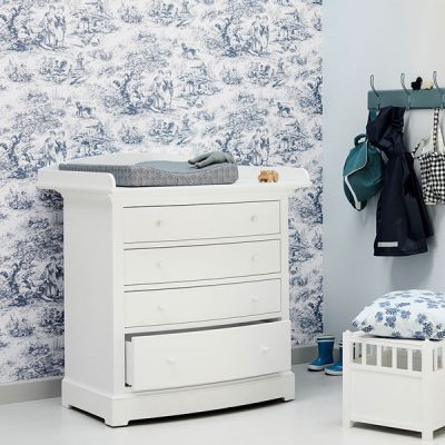 Oliver Furniture Seaside Chest of Drawers