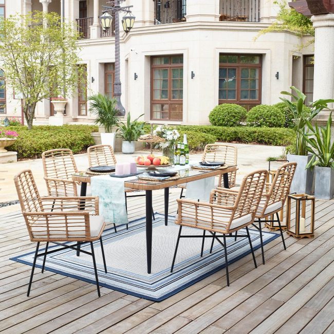 Seven-Piece-Rattan-Dining-Set