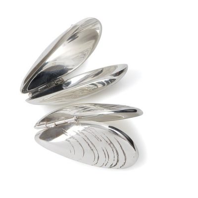Silver-Plated-Mussel-Eaters-2