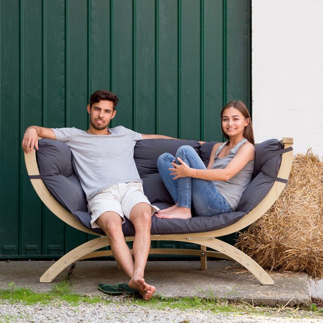 Weatherproof-Cushioned-Round-Wooden-Garden-Bench