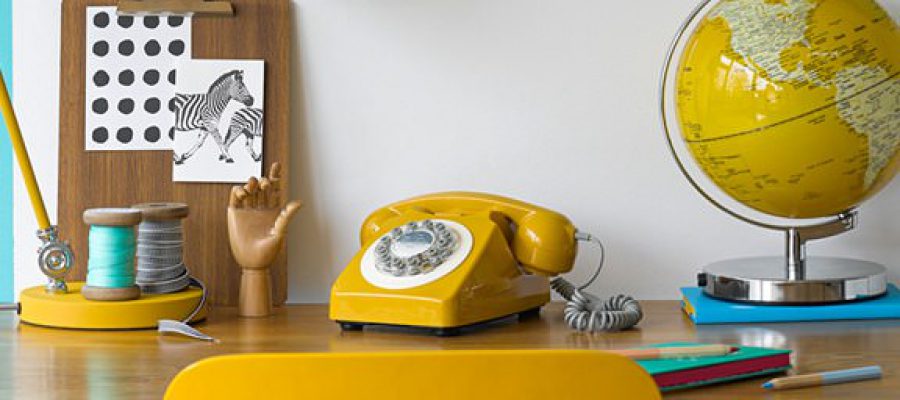 retro-telephones