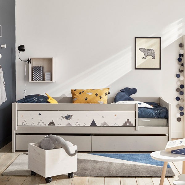 LIFETIME SPACE DREAM KIDS BED