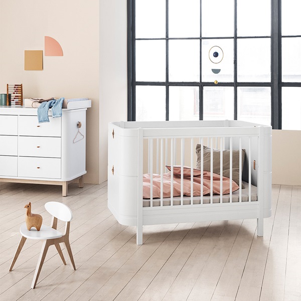 OLIVER FURNITURE WOOD MINI+ 4 IN 1 COT BED in White