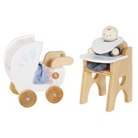 Le Toy Van Wooden Nursery Doll Set