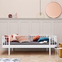 Product photograph of Oliver Furniture Contemporary Wood Original Kids Day Bed In White from Cuckooland