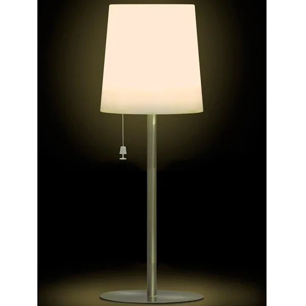 Checkmate park solar garden lamp