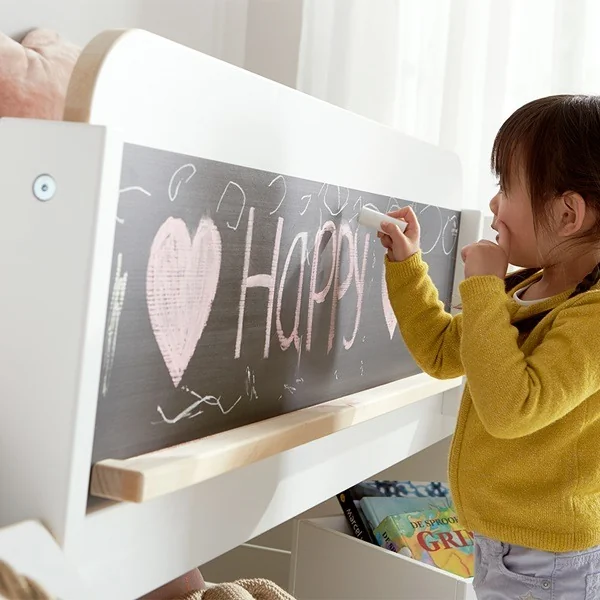 Lifetime fun bed in white with blackboard