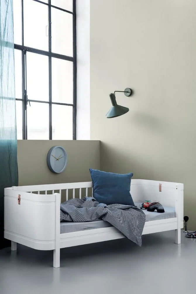 Oliver mini cot bed