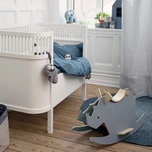 Sebra white cotbed and junior bed
