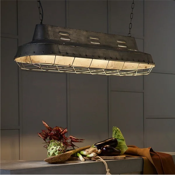 Hanging pendant light