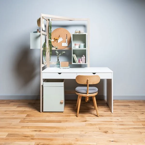 Stige desk with pistachio cabinet
