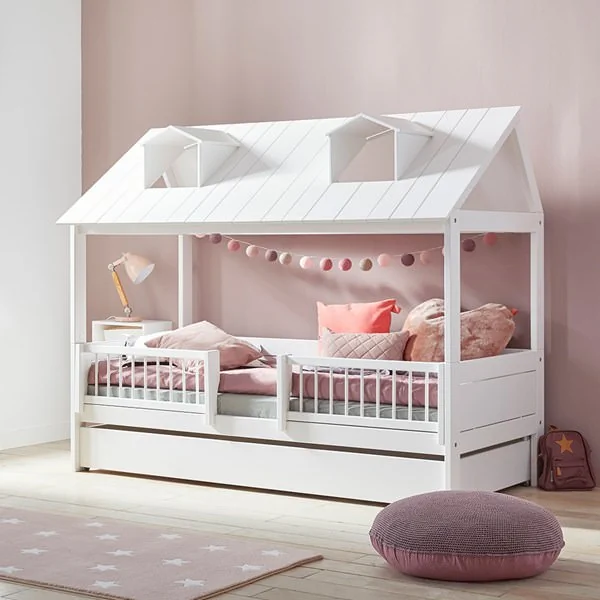 Lifetime beach house bed with trundle