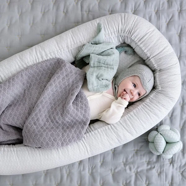 Babies grey cot nest bed from cam cam