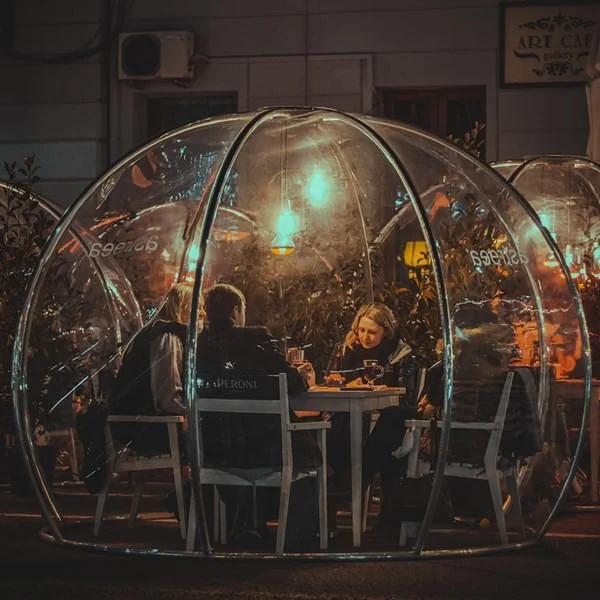 Restaurant pod with aluminium frame and PVC cover