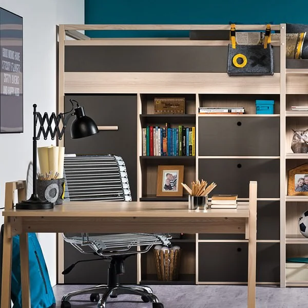 Vox spot kids desk with height adjustment