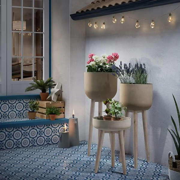 Stahl cement planters
