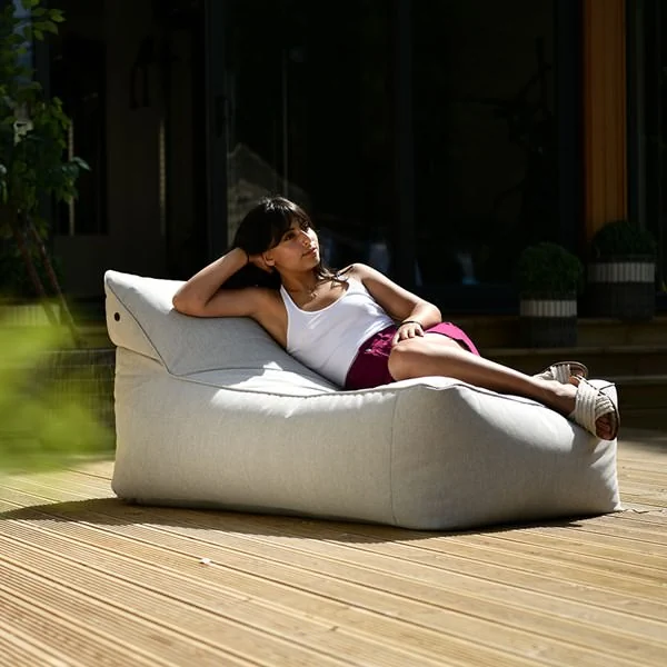 Extreme lounging pastel grey bed beanbag