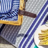 5 easy tips to accessorise your outdoor space