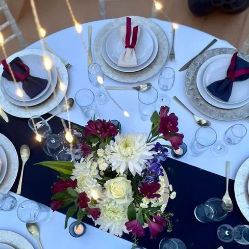 5 Tips to Throw a Stylish Christmas House Party