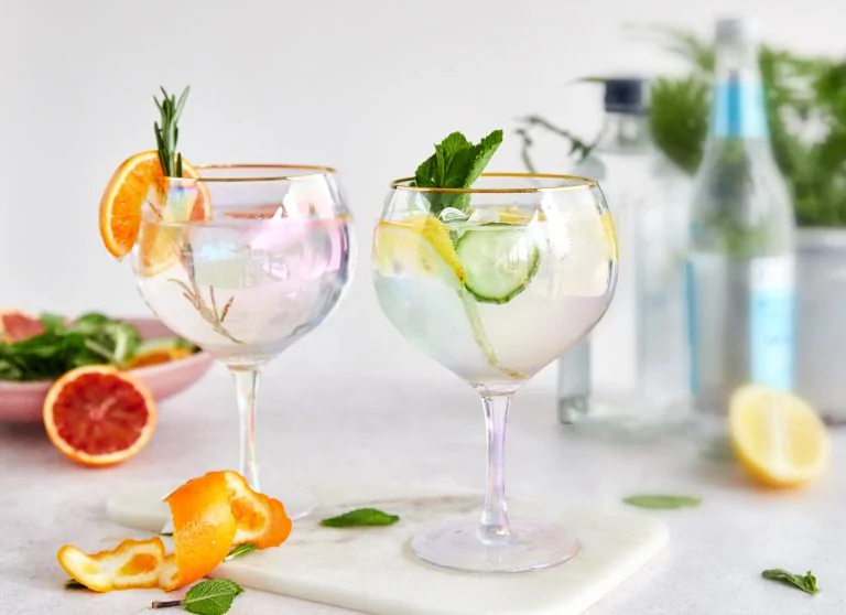 Gin balloon lifestyle 1