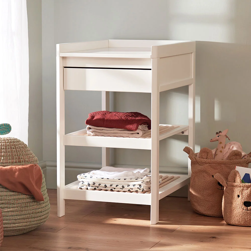 Troll two piece nursery set with changing table