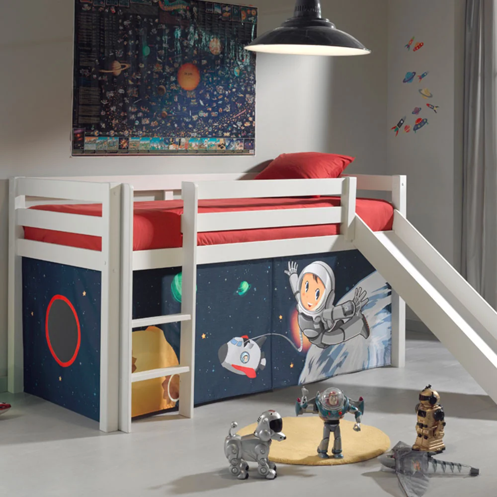 Pino mid sleeper with slide space curtain