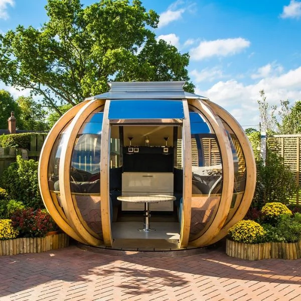 Grande-Deluxe-Garden-Pod