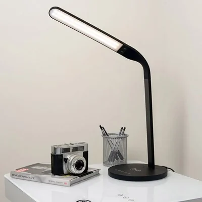 Arc smart table lamp with wireless charging in black
